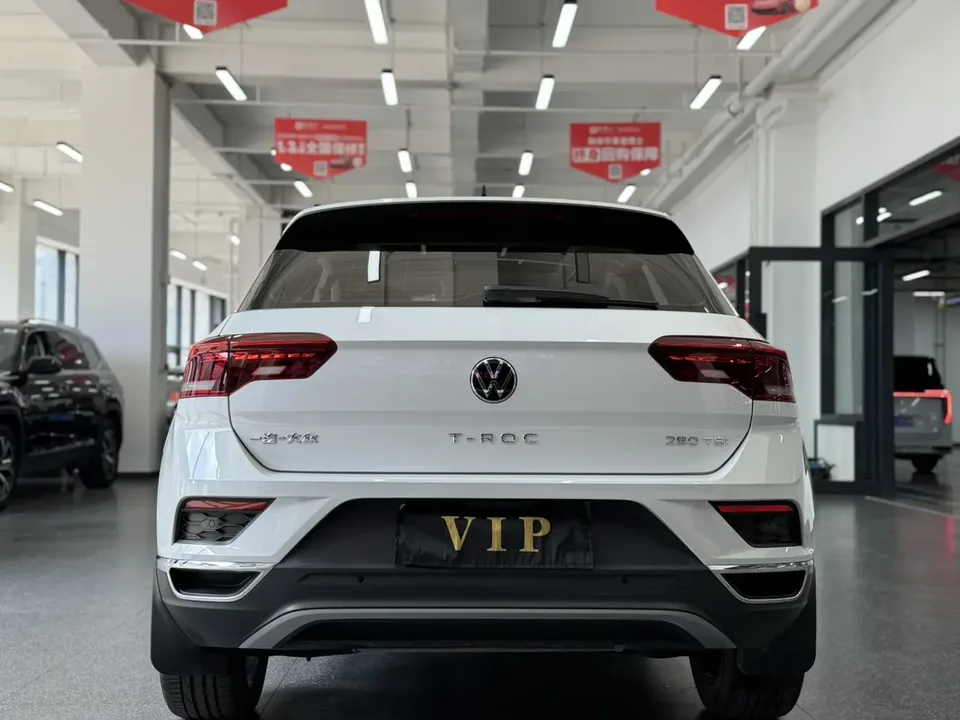 Volkswagen T-Roc Tange 280TSI DSG two-wheel drive comfort PLUS 2022 — миниатюра 4