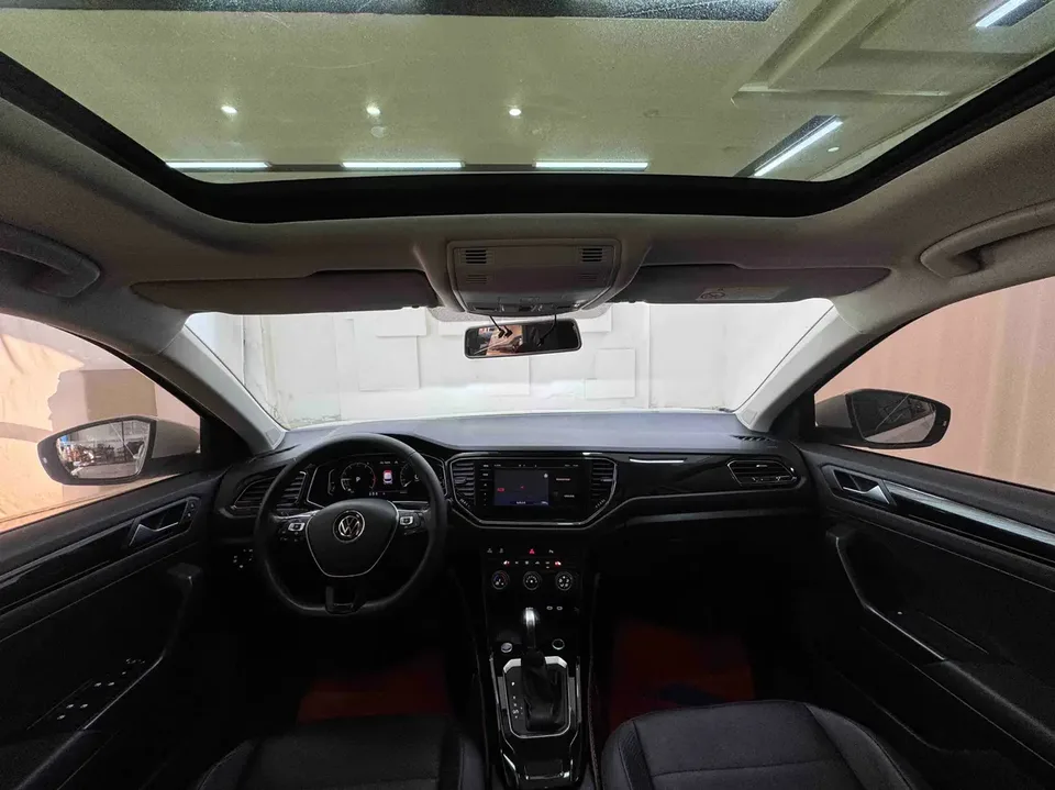 Volkswagen T-Roc Tanyue 280TSI DSG 2WD Elite PLUS 2022 — миниатюра 4