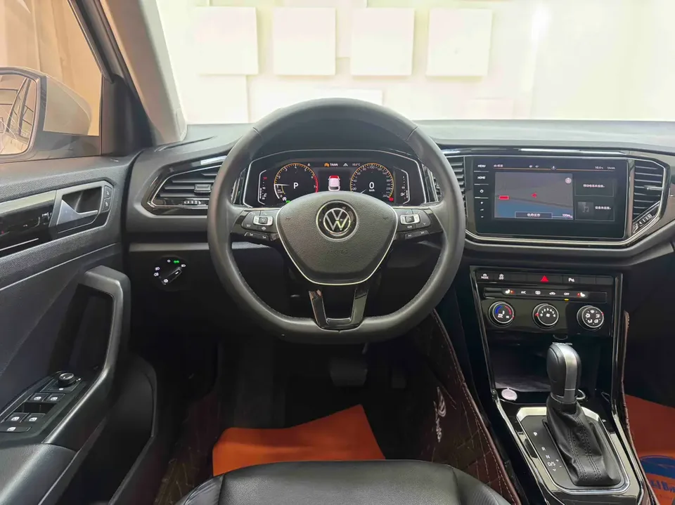 Volkswagen T-Roc Tanyue 280TSI DSG 2WD Elite PLUS 2022 — миниатюра 5