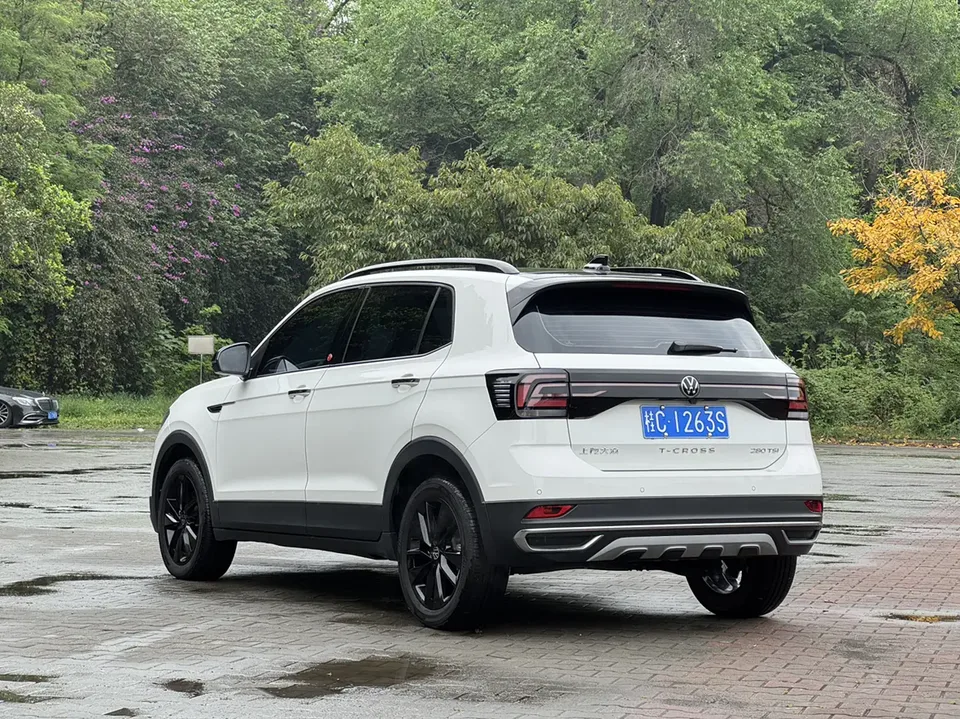 Volkswagen Tu Kai 2022 Tukai 280TSI DSG Luxury Edition 2022 — миниатюра 2