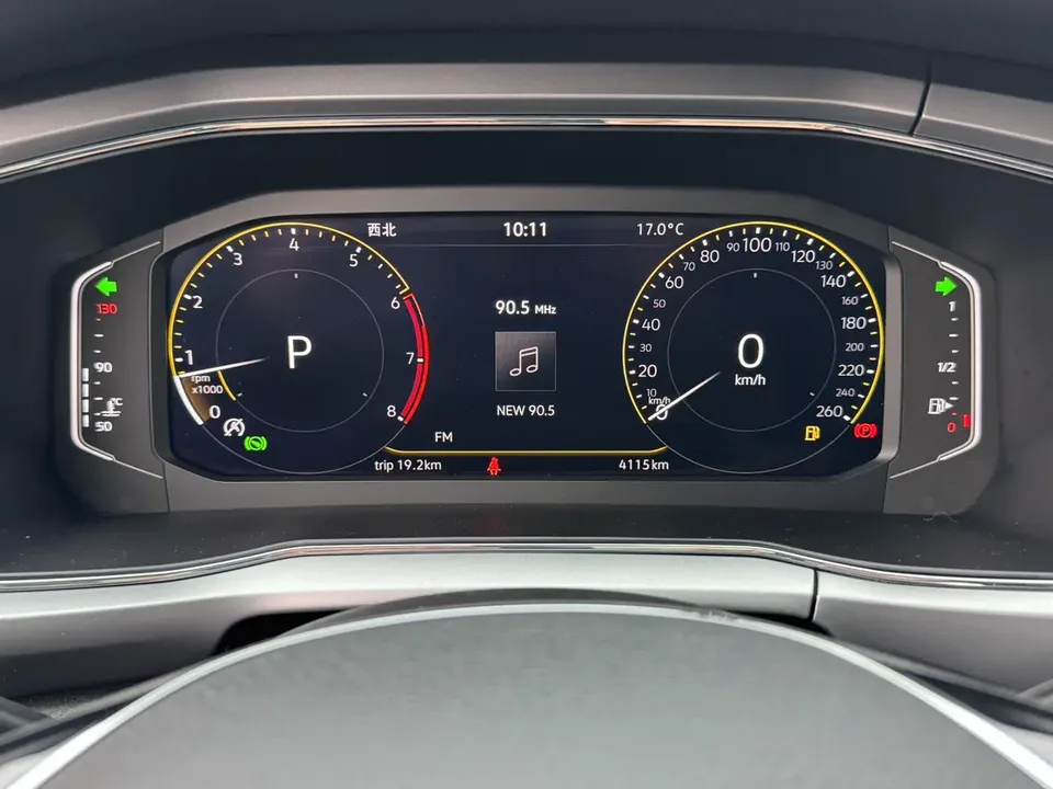 Volkswagen Tu Kai 2022 Tukai 280TSI DSG Luxury Edition 2022 — миниатюра 5