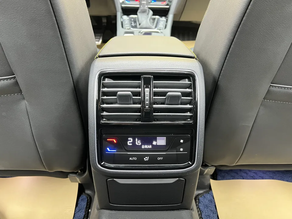 Volkswagen Arteon Volkswagen CC 2023 380TSI Eye-catching Edition 2024 — миниатюра 5