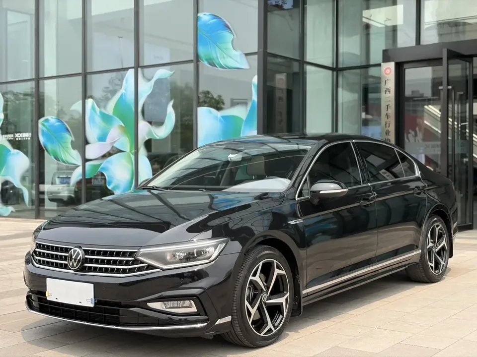 Volkswagen Magotan 2023