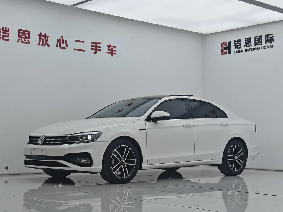 Volkswagen Lamando Lingdu 2021 facelift 280TSI DSG comfort version 2022 — photo 1, buy with delivery to Moscow