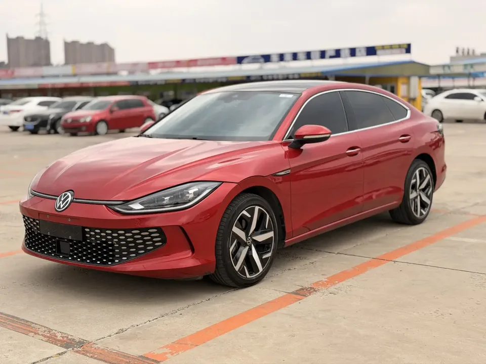 Volkswagen Lamando Lingdu Lingdu L 280TSI DSG Cool Edition 2023 — фото 1, купить с доставкой в Москву