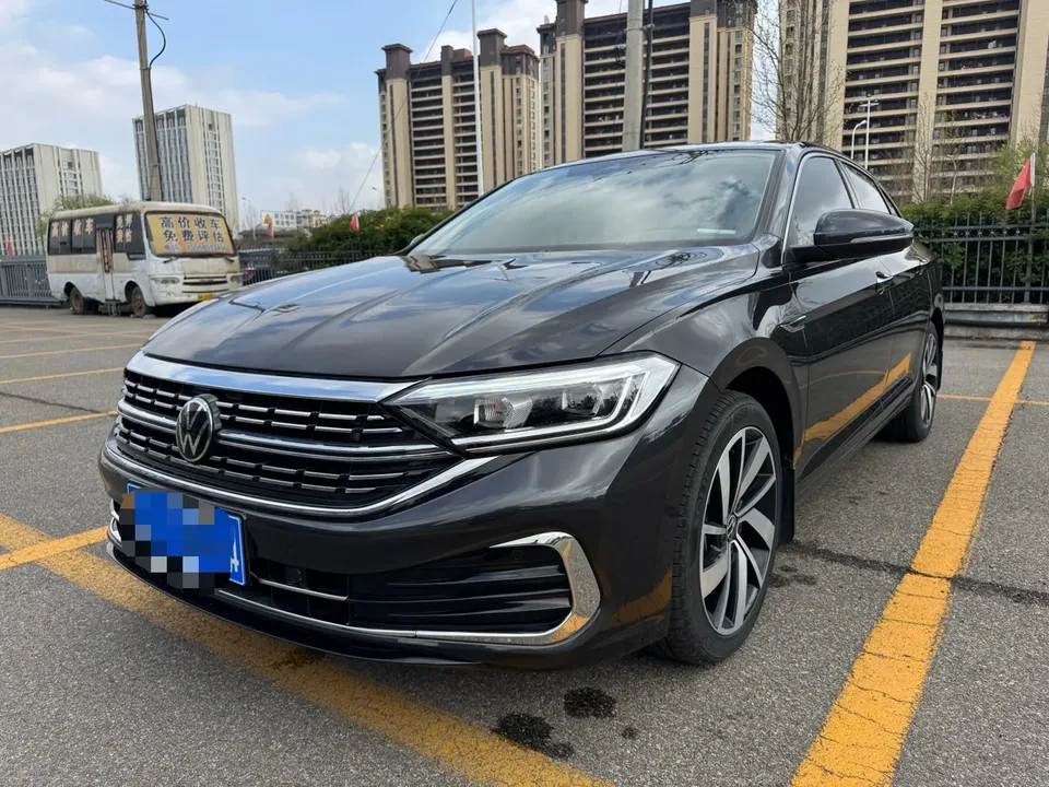 Volkswagen Sagitar 2024