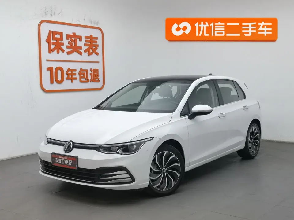 Volkswagen Golf Golf 2023 280TSI DSG Pro 2023 — фото 1, купить с доставкой в Москву