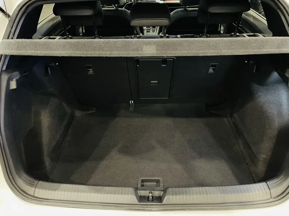 Volkswagen Golf Golf 2021 280TSI DSG R-Line 2022 — миниатюра 4