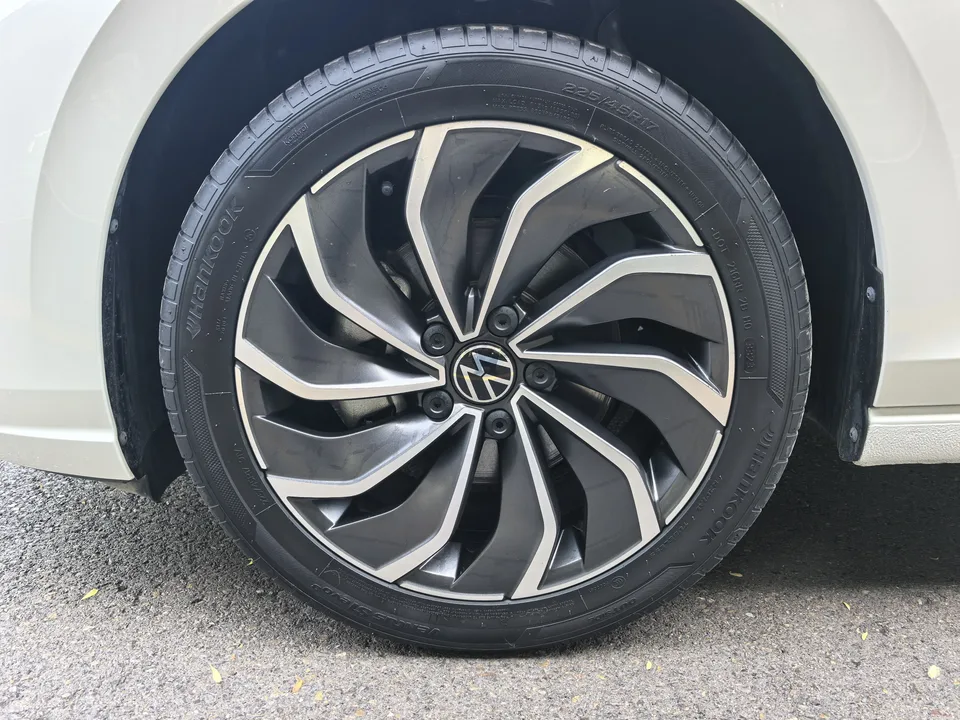 Volkswagen Golf Golf 2023 280TSI DSG Pro 2024 — миниатюра 3
