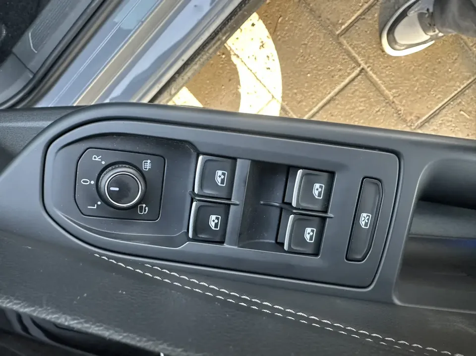 Volkswagen Golf Golf 2021 280TSI DSG R-Line 2022 — миниатюра 5