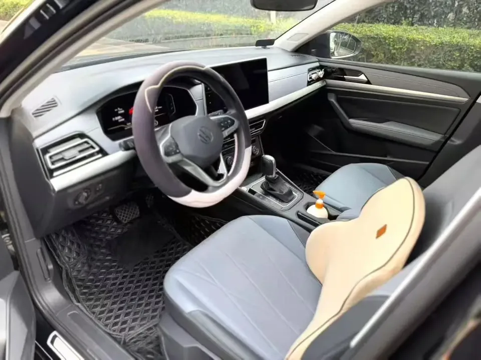 Volkswagen Lavida Lavida 2023 1.5L Automatic 5 Million Edition 2023 — миниатюра 5