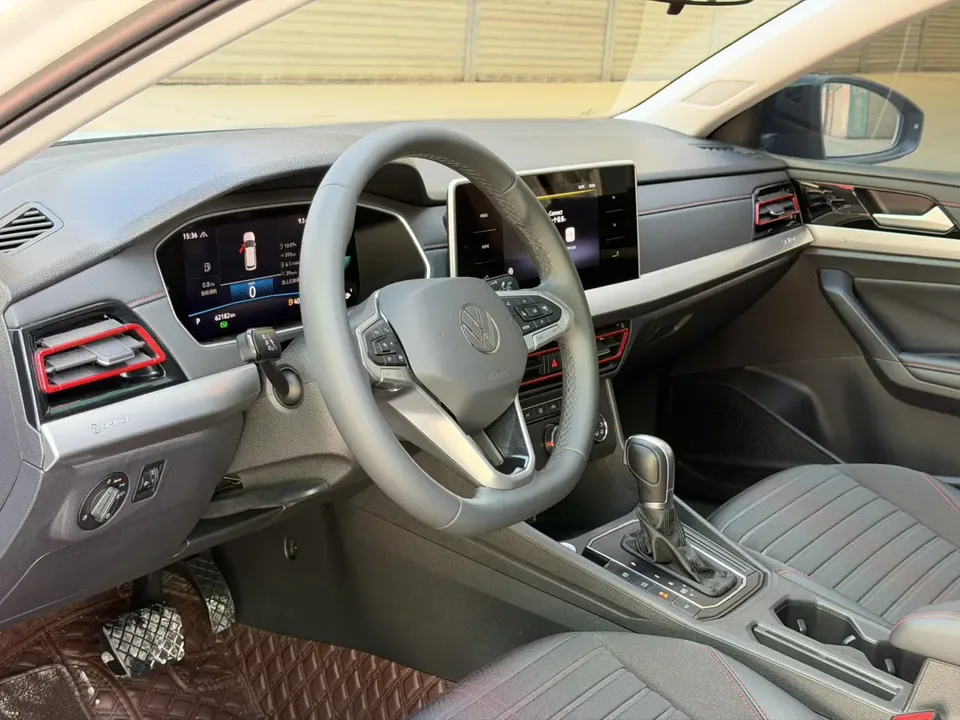 Volkswagen Lavida 300TSI DSG Starry Sky Edition 2023 — миниатюра 4