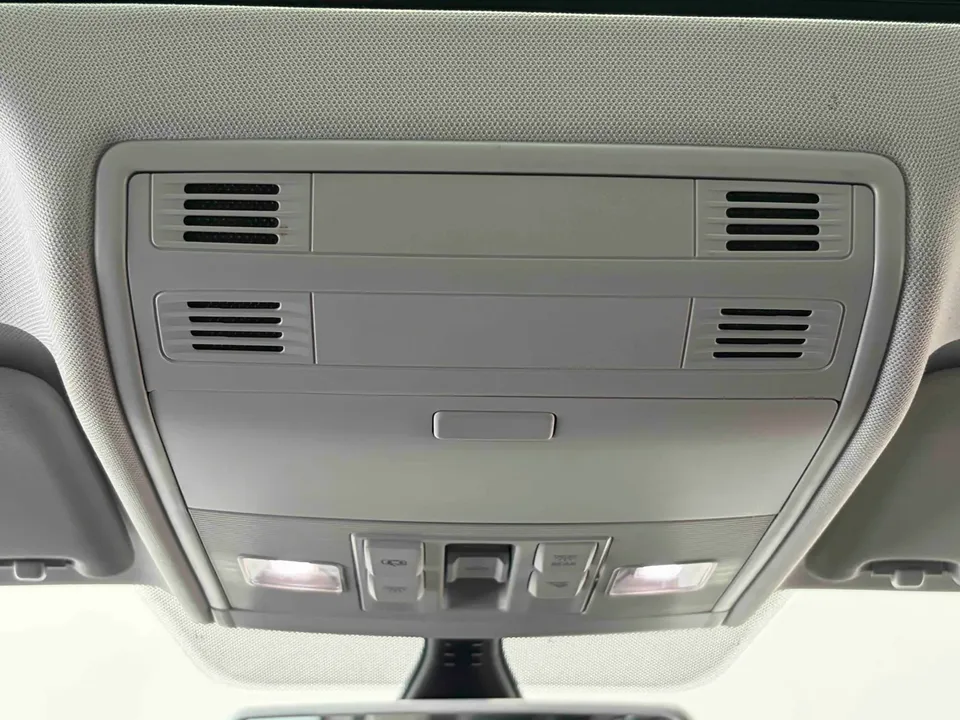 Volkswagen Bora Bora 2023 200TSI DSG Intelligent Driving Edition 2023 — thumbnail 3