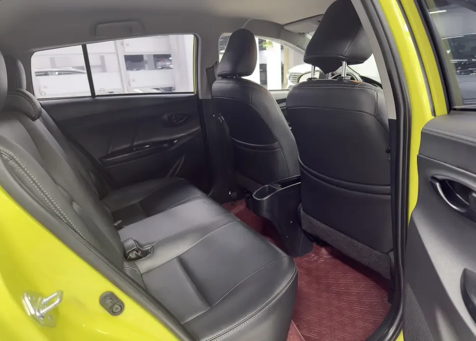 Toyota Yaris L YARiS L Zhixuan 2022 Zhixuan X 1.5L CVT luxury PLUS version 2023 — миниатюра 5
