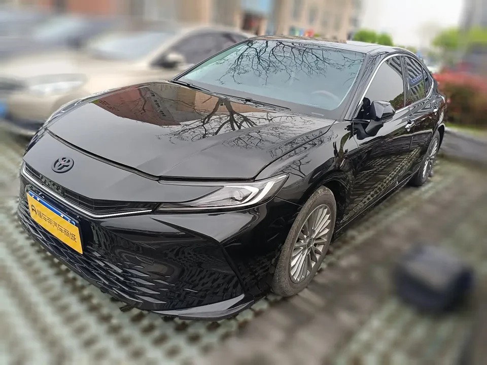 Toyota Camry 2024