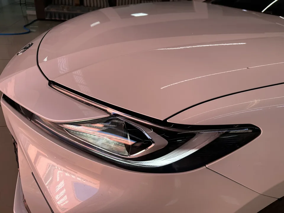 Toyota Camry Hybrid 2.0HS Sports Edition 2025 — миниатюра 3