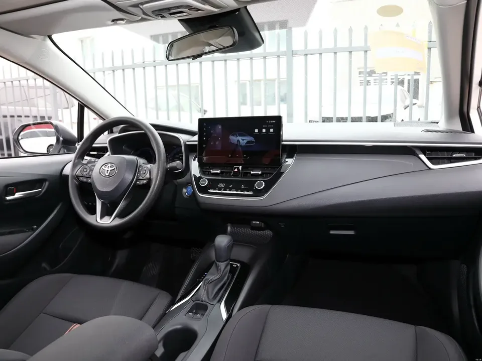 Toyota Levin Levin Hybrid 1.8L Sports Edition 2024 — миниатюра 3