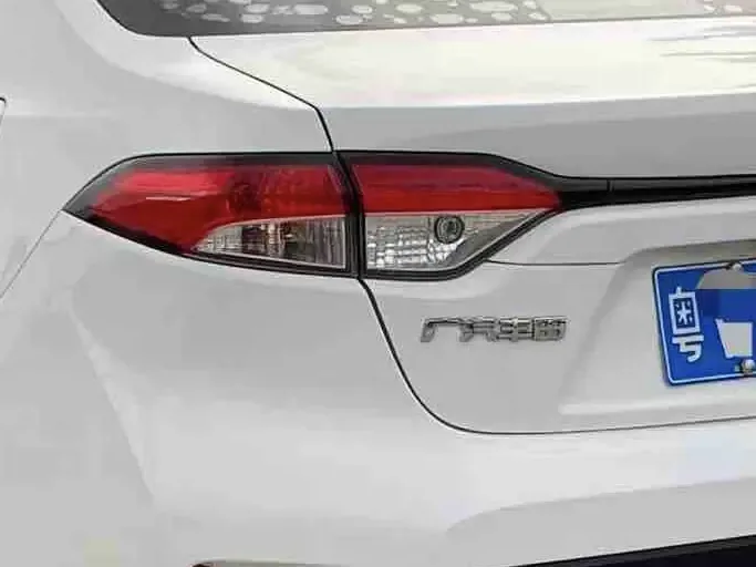 Toyota Levin 2022 Lelink 185T CVT Luxury Edition 2022 — миниатюра 4