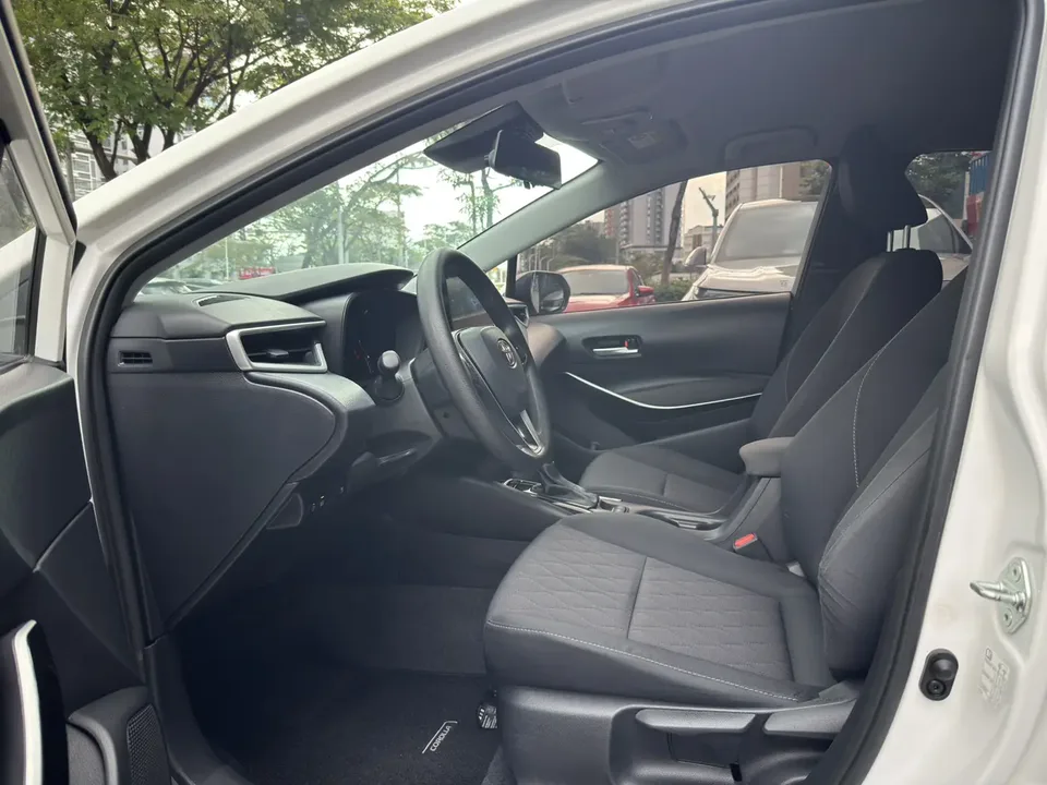 Toyota Corolla Intelligent Electric Hybrid Dual Engine 1.8L E-CVT Pioneer Edition 2023 — миниатюра 5