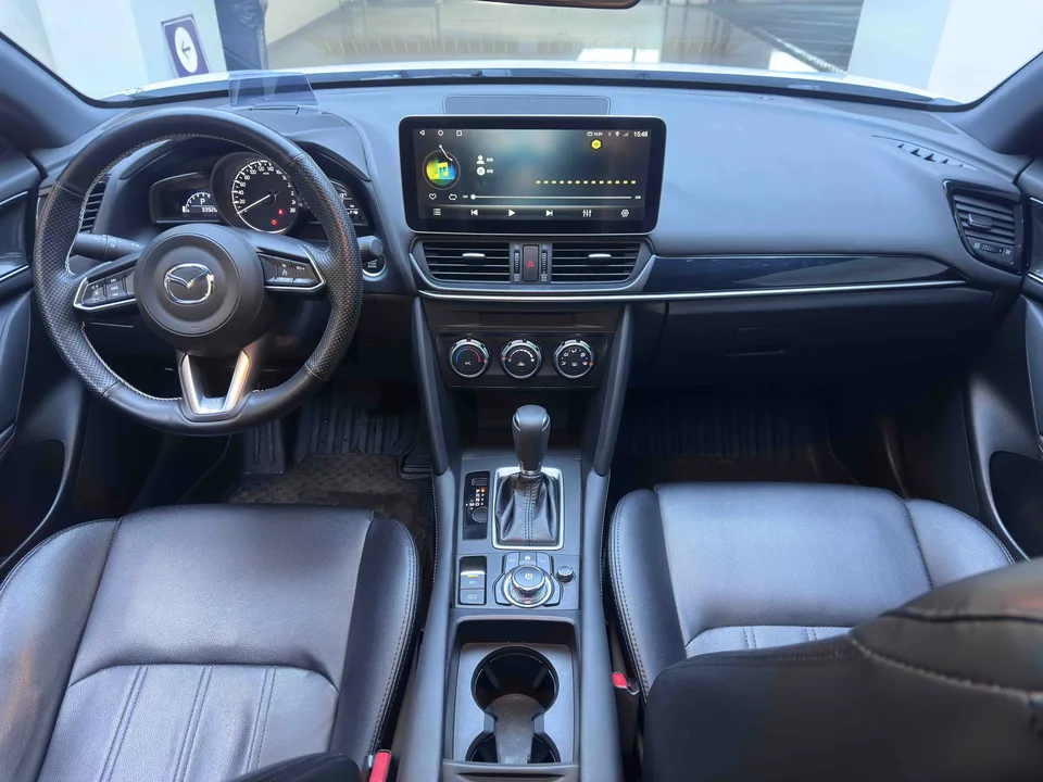 Mazda CX-4 Mazda CX-4 2021 2.0L 2WD Blue Sky Vibrant Edition 2023 — миниатюра 3