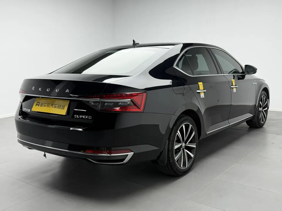 Skoda Speedy Super 2023 TSI280 DSG Exclusive Edition 2023 — миниатюра 2