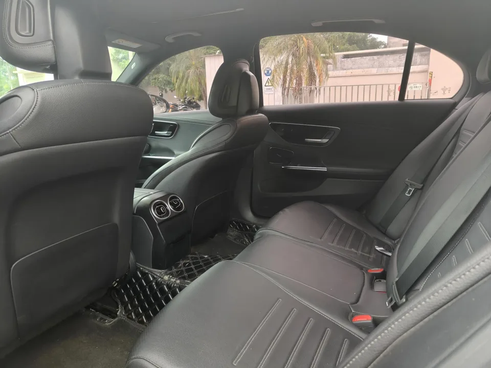Mercedes-Benz Mercedes Benz C Class Mercedes-Benz C-Class 2023 C 200 L Sports Edition 2023 — миниатюра 3