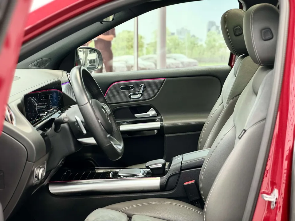 Mercedes-Benz Mercedes Benz EQA Mercedes-Benz EQA 2022 EQA 300 4MATIC First Edition 2024 — миниатюра 3