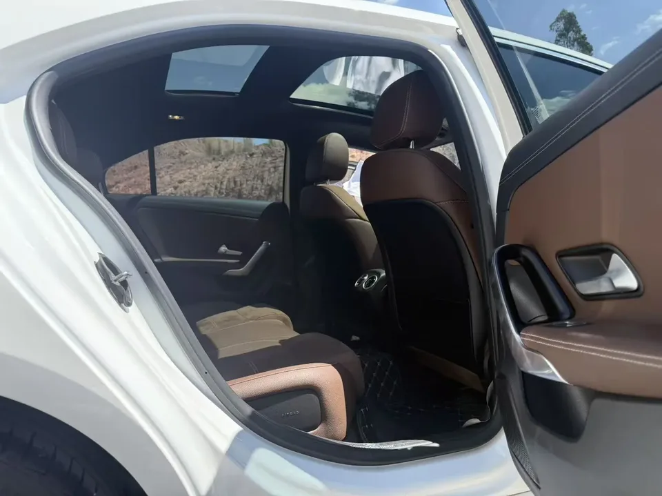Mercedes-Benz Mercedes Benz A Class Mercedes-Benz A-Class 2024 A 200 L Dynamic Edition 2024 — миниатюра 4