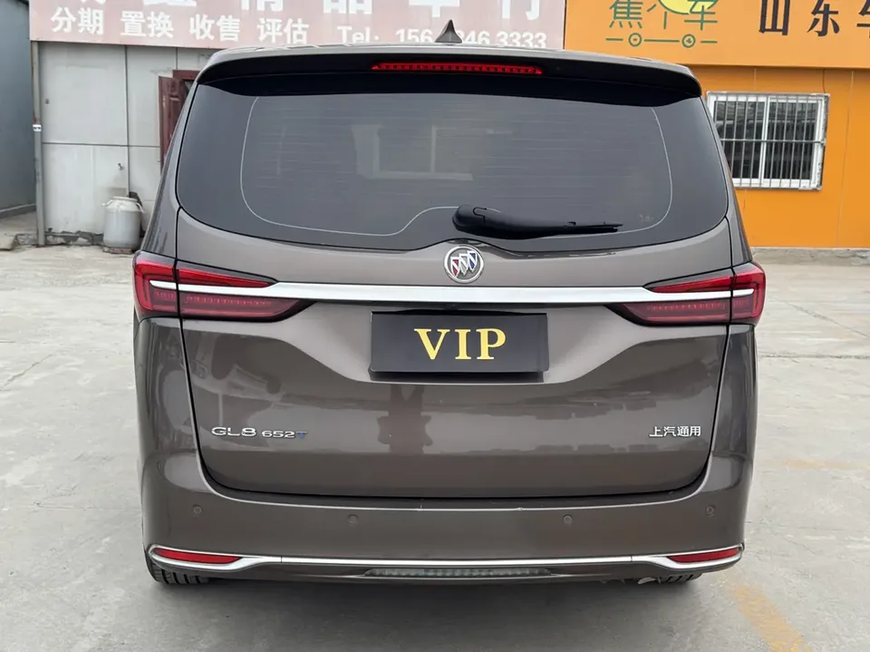Buick GL8 GL8 2023 Buick GL8 2023 Land Business Class 2.0T Comfort Edition 2023 — thumbnail 2