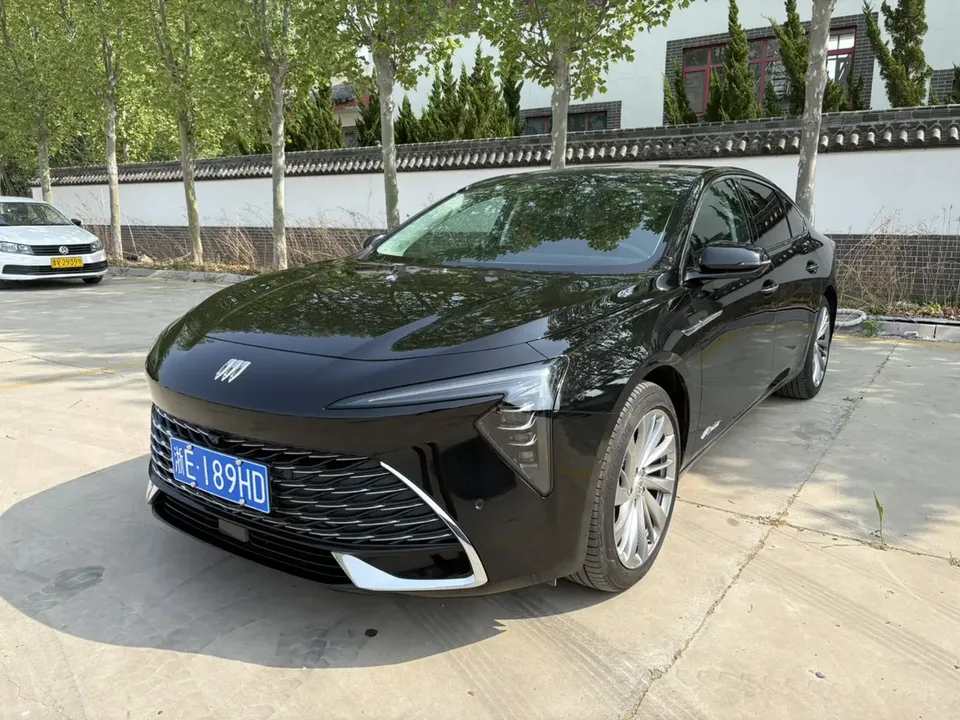Buick LaCrosse 2025