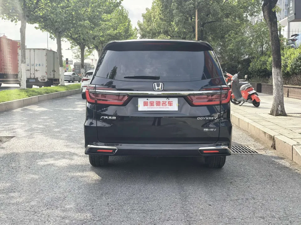 Honda Odyssey Odyssey 2024 2.0L e:HEV Sharp Enjoyable Edition 2025 — thumbnail 2