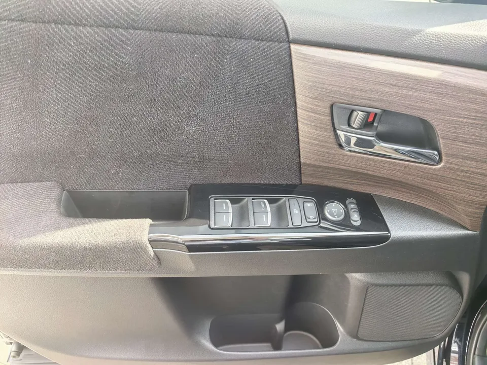 Honda Odyssey Odyssey 2024 2.0L e:HEV Sharp Enjoyable Edition 2025 — thumbnail 4