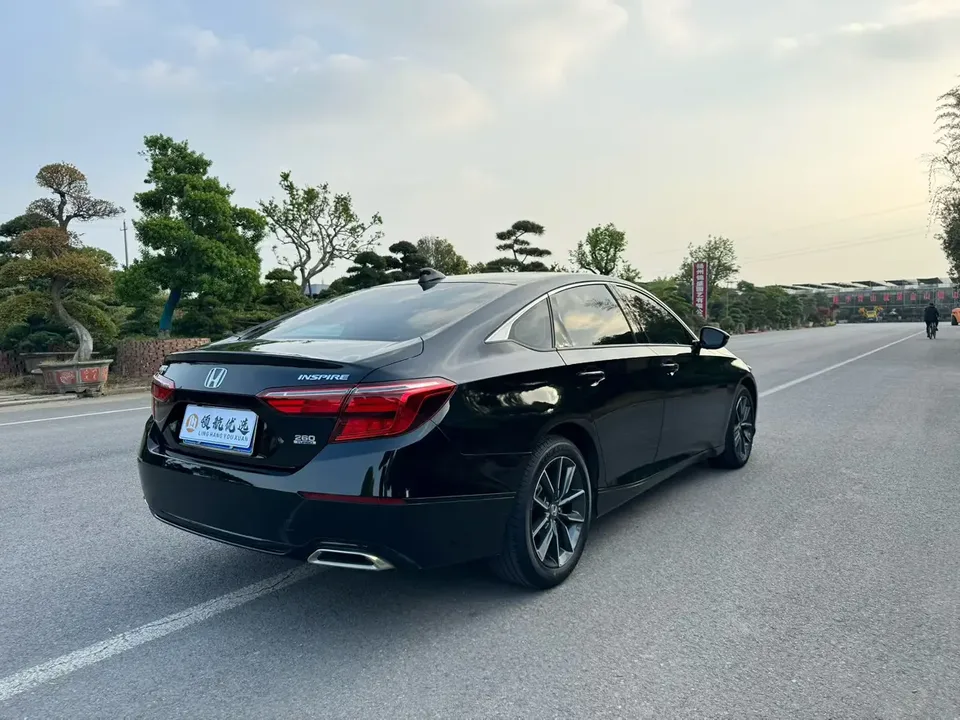 Honda Inspire Inship 2022 260TURBO Exquisite Edition 2023 — миниатюра 4