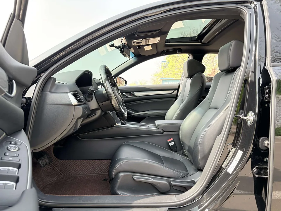 Honda Inspire 2022 Insignia 260TURBO Elegant Edition 2023 — миниатюра 4