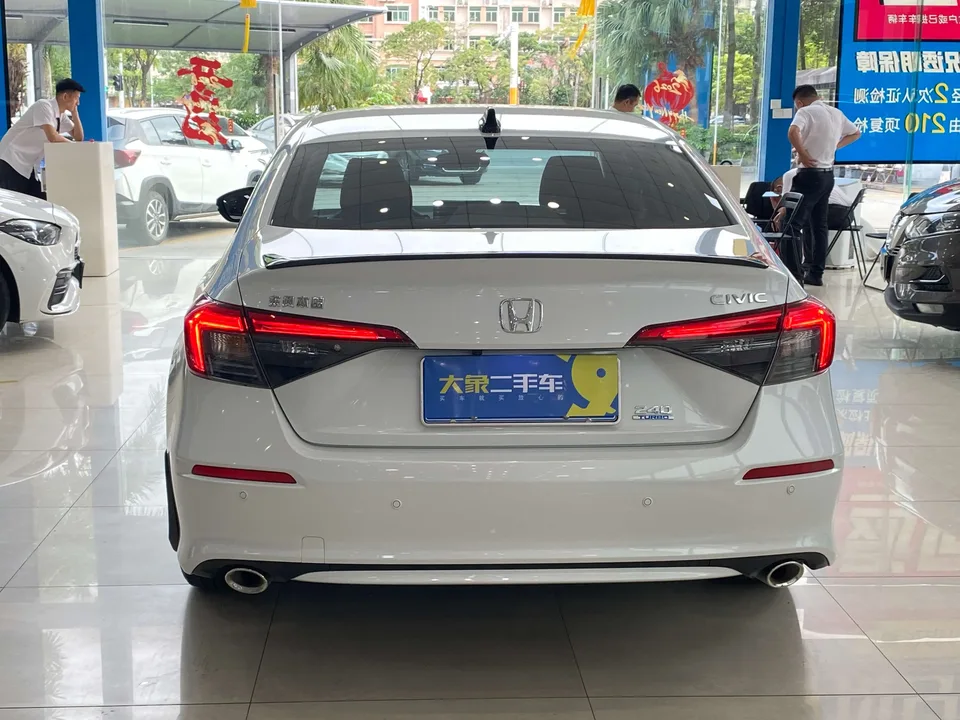 Honda CIVIC Civic 240TURBO CVT Power Edition 2023 — миниатюра 2