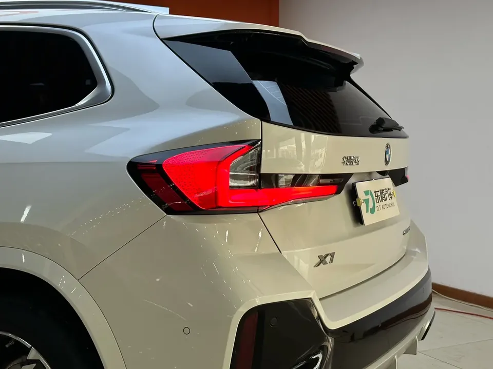 BMW X1 sDrive25Li M Sport Package 2024 — миниатюра 3