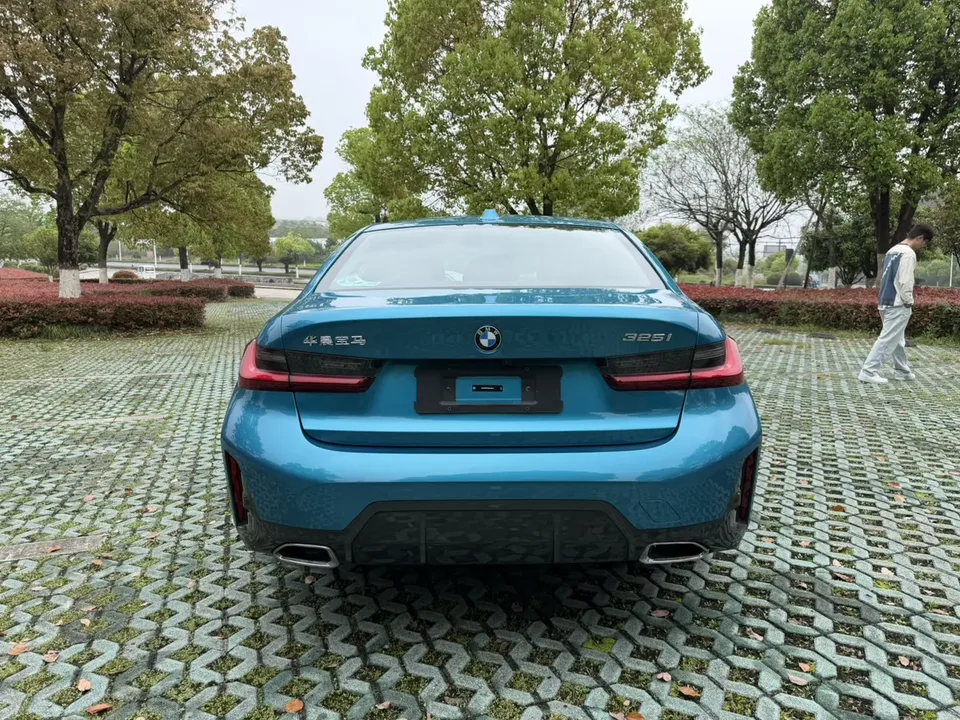 BMW 3 Series BMW 3 Series 2023 325i M Sport Night Edition 2023 — миниатюра 5