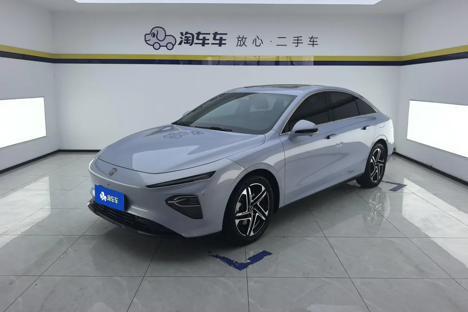 Roewe D7 EV 2024