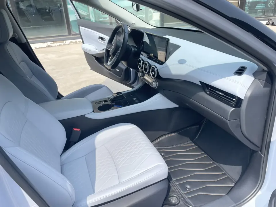 Nissan Sylphy Super Hybrid Electric Drive Ultra Luxury Ultra 2023 — миниатюра 3