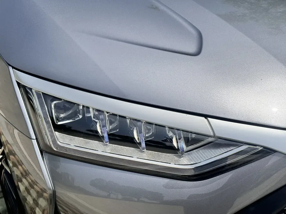 BYD Han DM DM 4WD Performance Edition Luxury Model 2022 — миниатюра 3