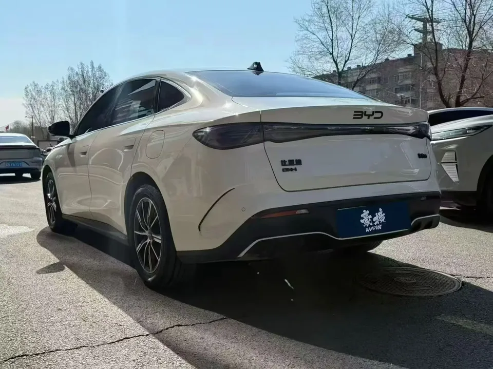 BYD Seal 06DM DM-i 120KM Premium Edition 2024 — миниатюра 4