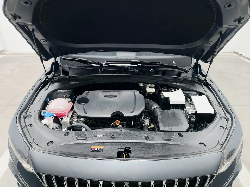 Geely Preface 1.5T Dongfangyao Jinghong Edition+ 2025 — thumbnail 3