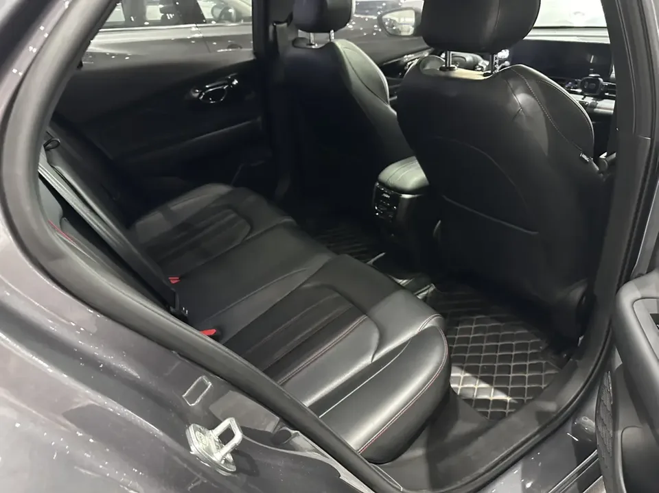 GAC Trumpchi Shadow Leopard 270T DCT J15 Edition 2023 — миниатюра 4