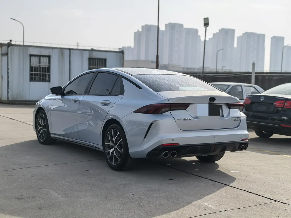 GAC Trumpchi Empow Shadow Leopard 2023 Shadow Leopard 2023 2.0L DHT Intelligent Hybrid Edition 2023 — thumbnail 4