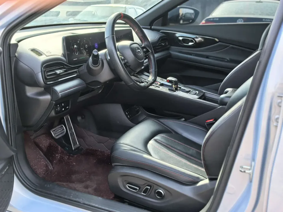 GAC Trumpchi Empow Shadow Leopard 2023 Shadow Leopard 2023 2.0L DHT Intelligent Hybrid Edition 2023 — thumbnail 5