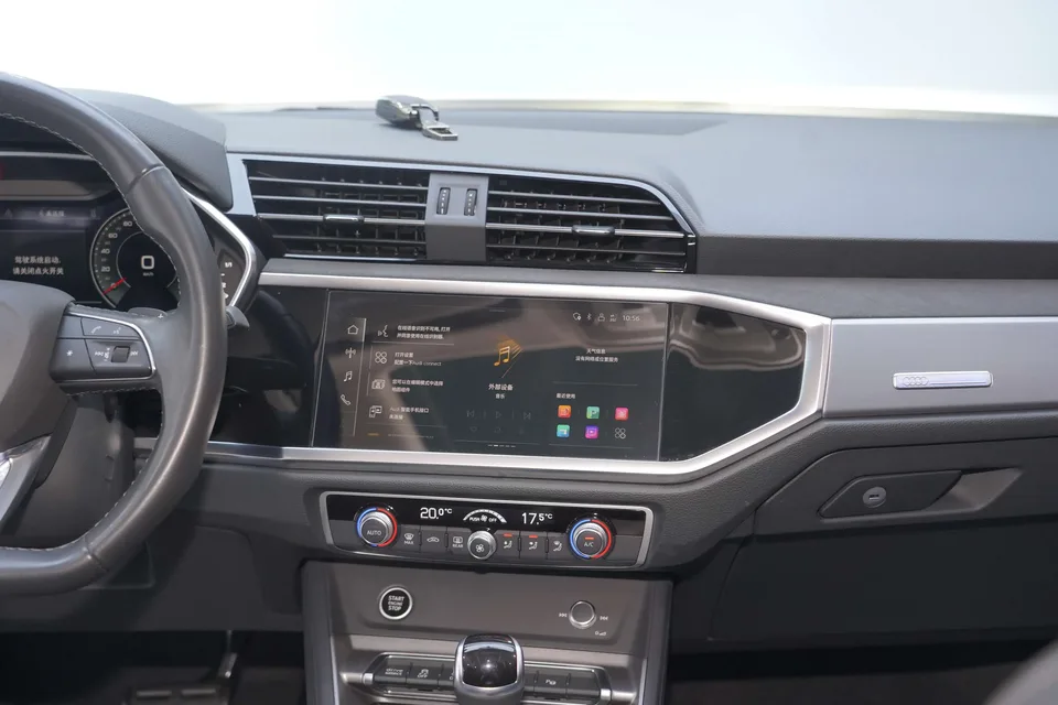 Audi Q3 Audi Q3 2023 40 TFSI Fashionable and Dynamic 2023 — миниатюра 3