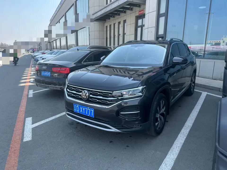 Volkswagen Tayron Tanyue 2022 280TSI 2WD Luxury Smart Edition 2022 — фото 1, купить с доставкой в Москву
