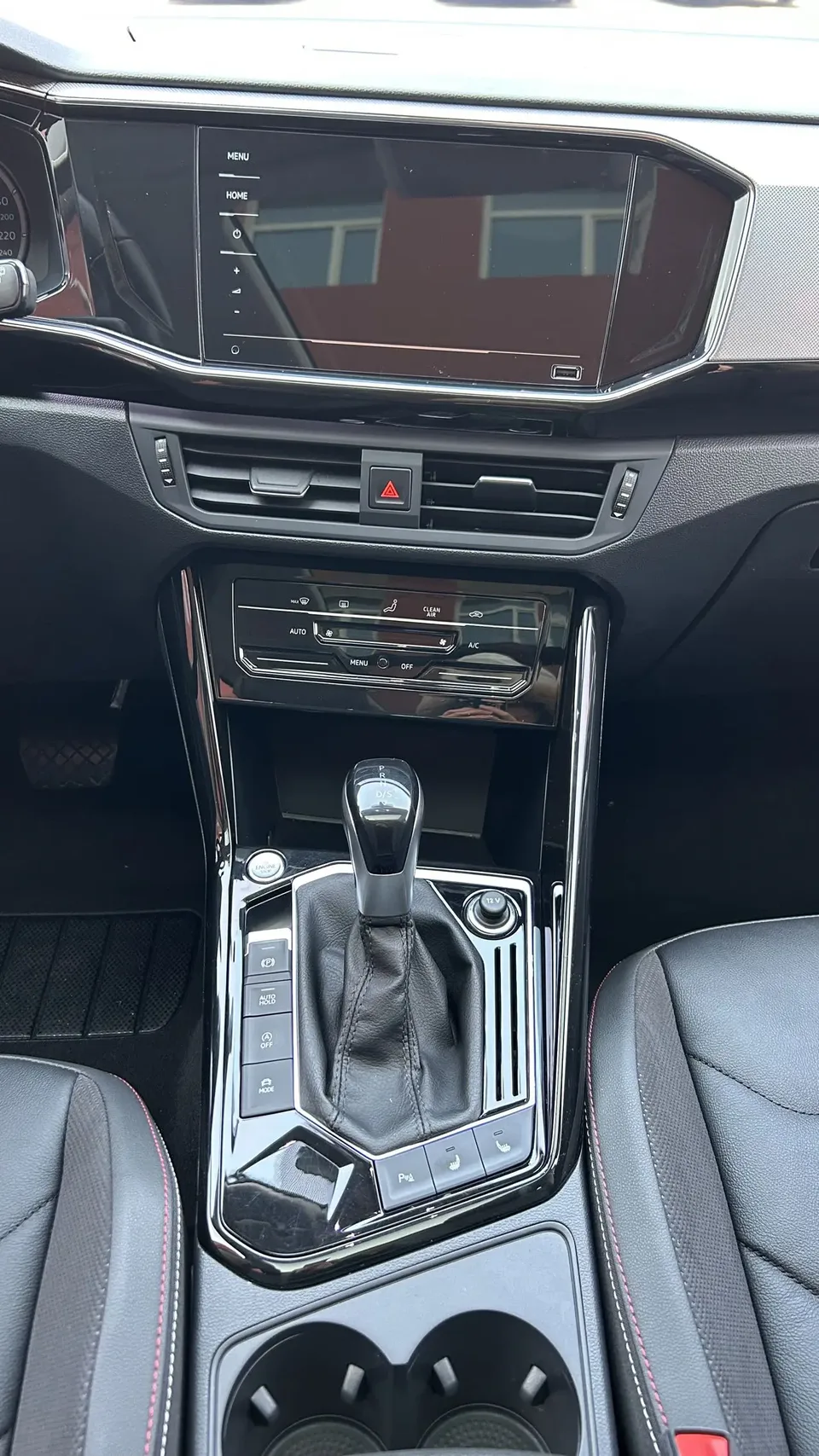 Volkswagen Tayron Tanyue 2023 280TSI 2WD Luxury Plus Advanced Edition 2022 — миниатюра 3