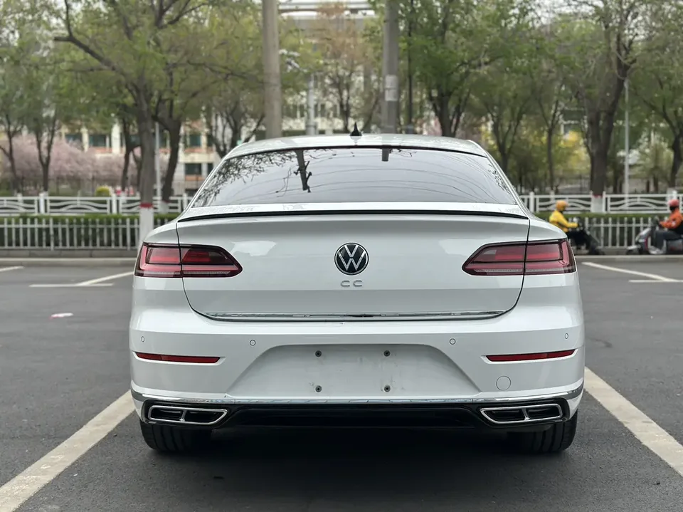Volkswagen Arteon Volkswagen CC 2023 330TSI Dazzling Edition 2023 — миниатюра 5