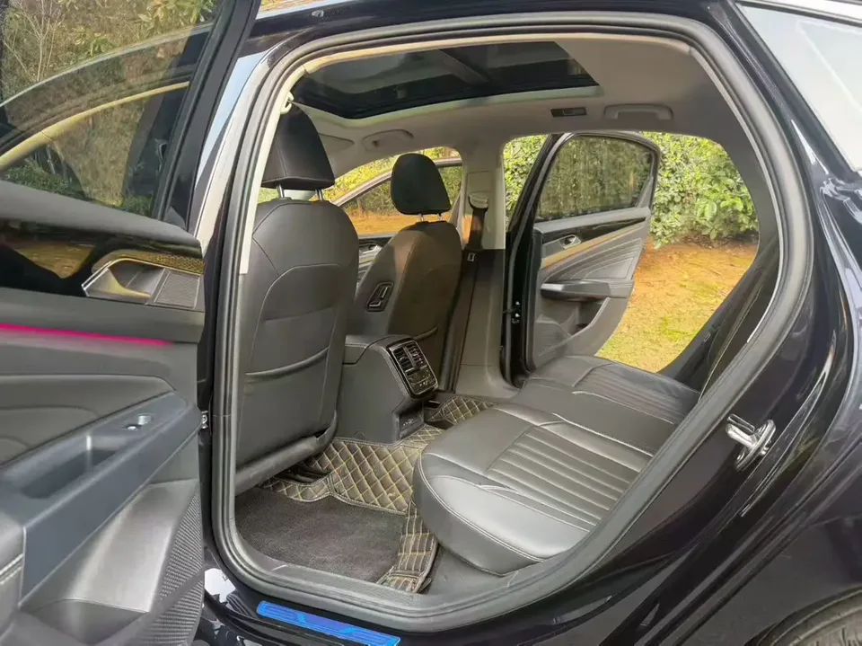 Volkswagen Passat Passat 2022 330TSI Star Elite Edition 2022 — миниатюра 3